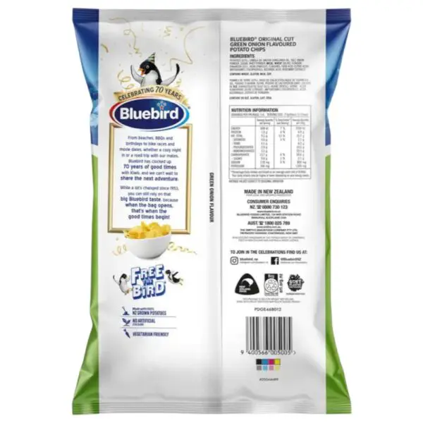 Back of a 45g packet of Bluebird original green onion flavoured potato chips.